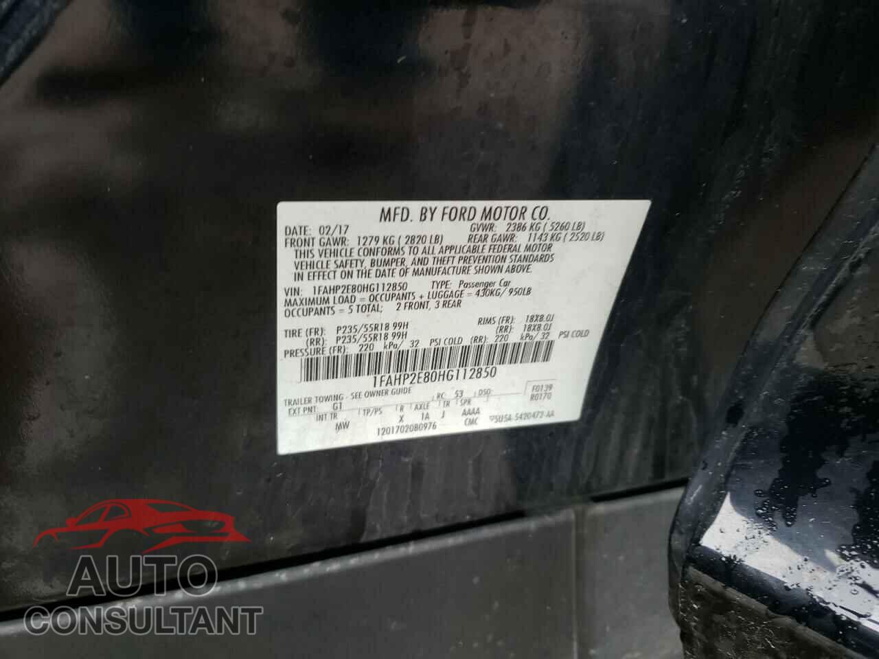 FORD TAURUS 2017 - 1FAHP2E80HG112850