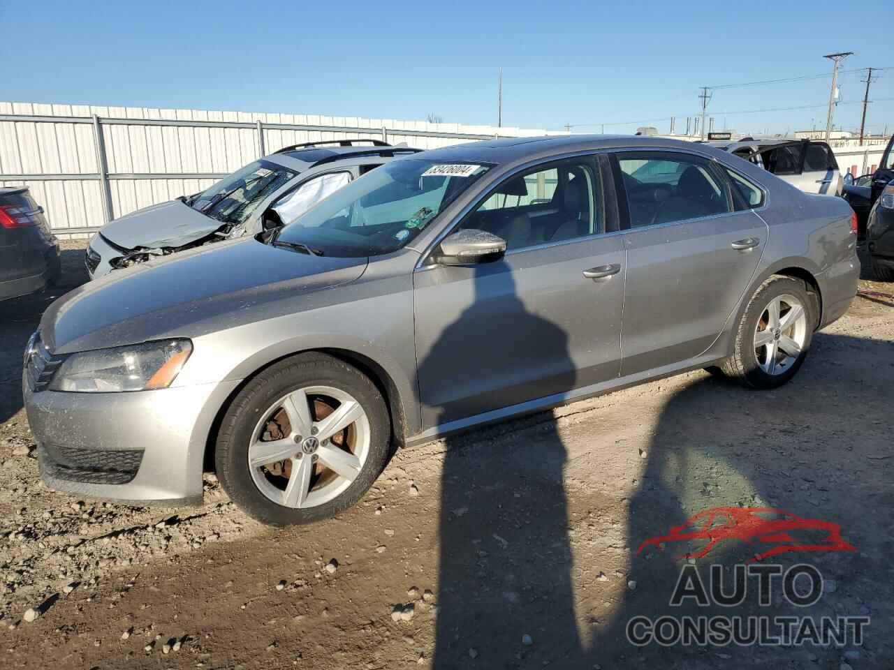 VOLKSWAGEN PASSAT 2012 - 1VWBP7A33CC087866