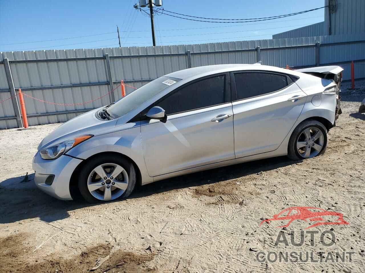 HYUNDAI ELANTRA 2011 - KMHDH4AE9BU156928