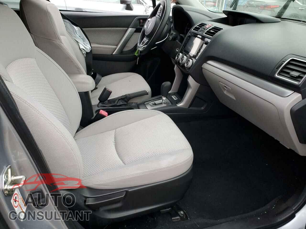 SUBARU FORESTER 2017 - JF2SJAGC9HH444245
