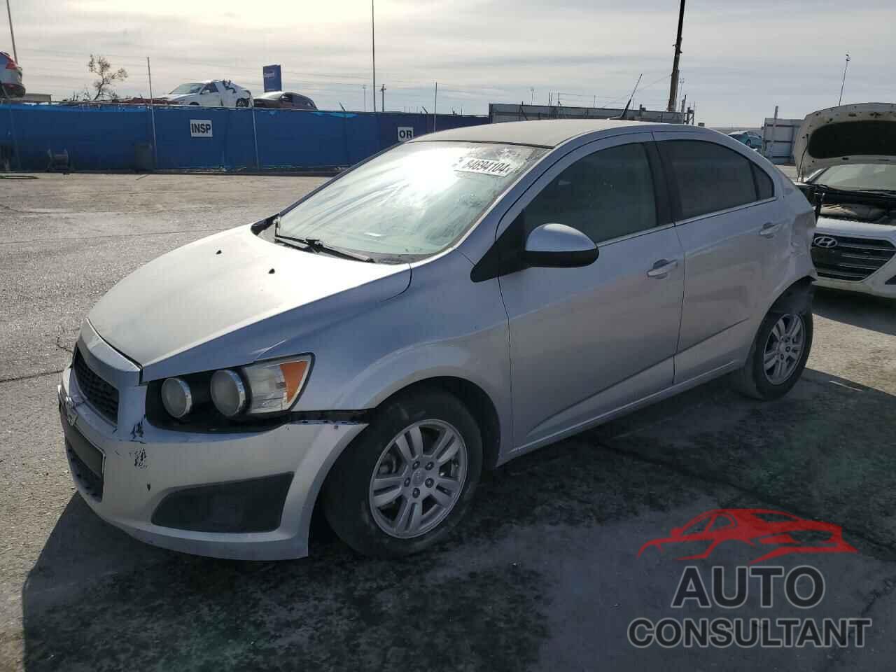 CHEVROLET SONIC 2012 - 1G1JC5SB0C4209770
