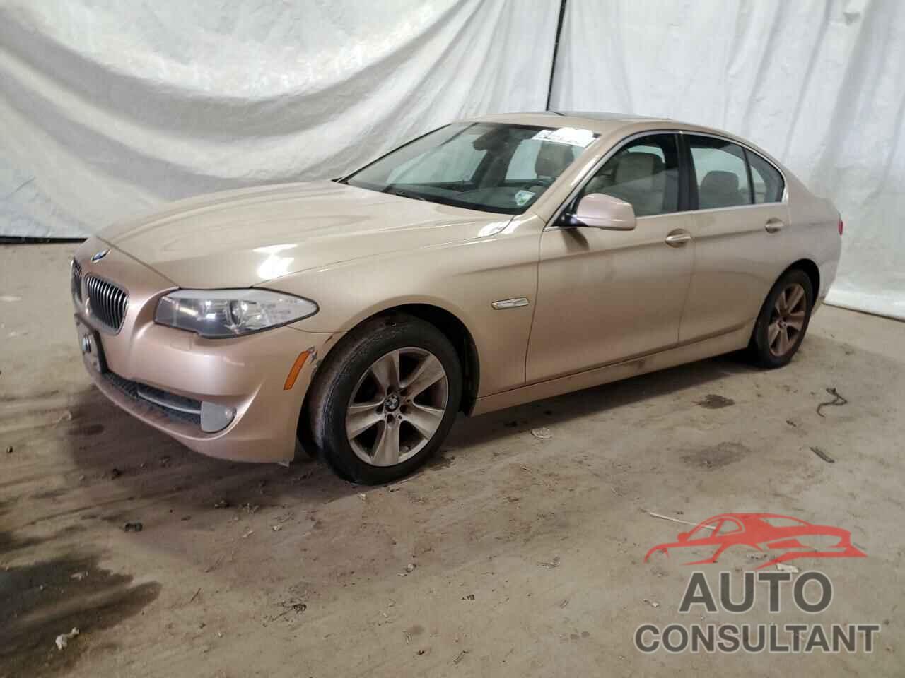BMW 5 SERIES 2011 - WBAFR1C58BC742920
