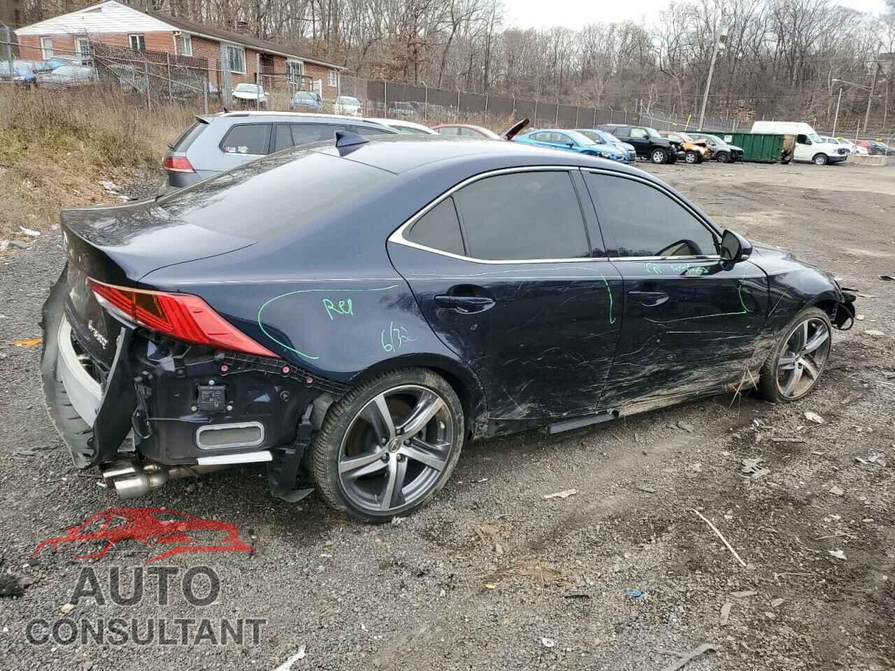 LEXUS IS 2018 - JTHC81D2XJ5029211