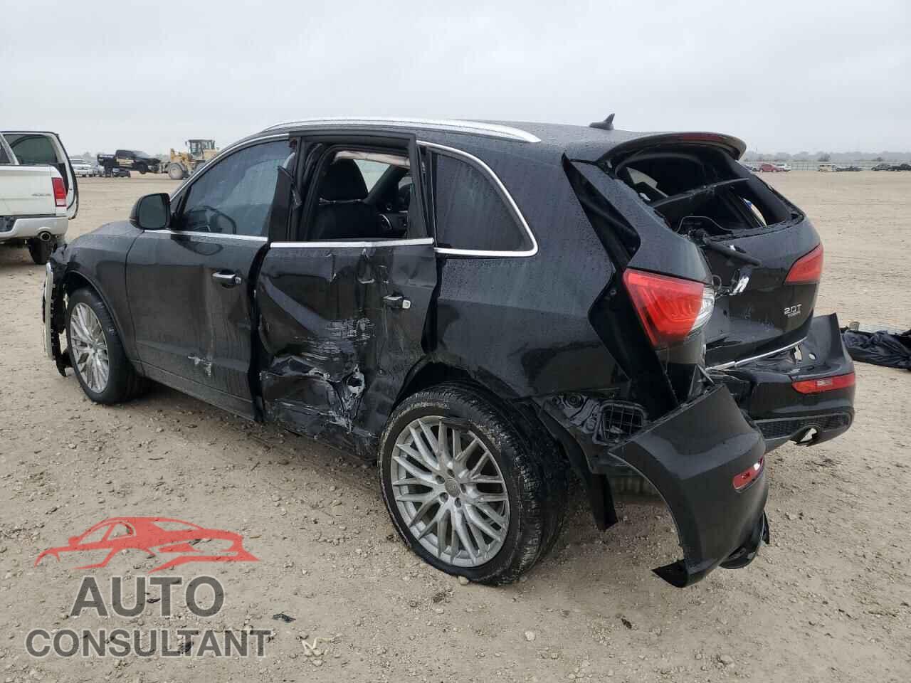 AUDI Q5 2017 - WA1M2AFP2HA093304