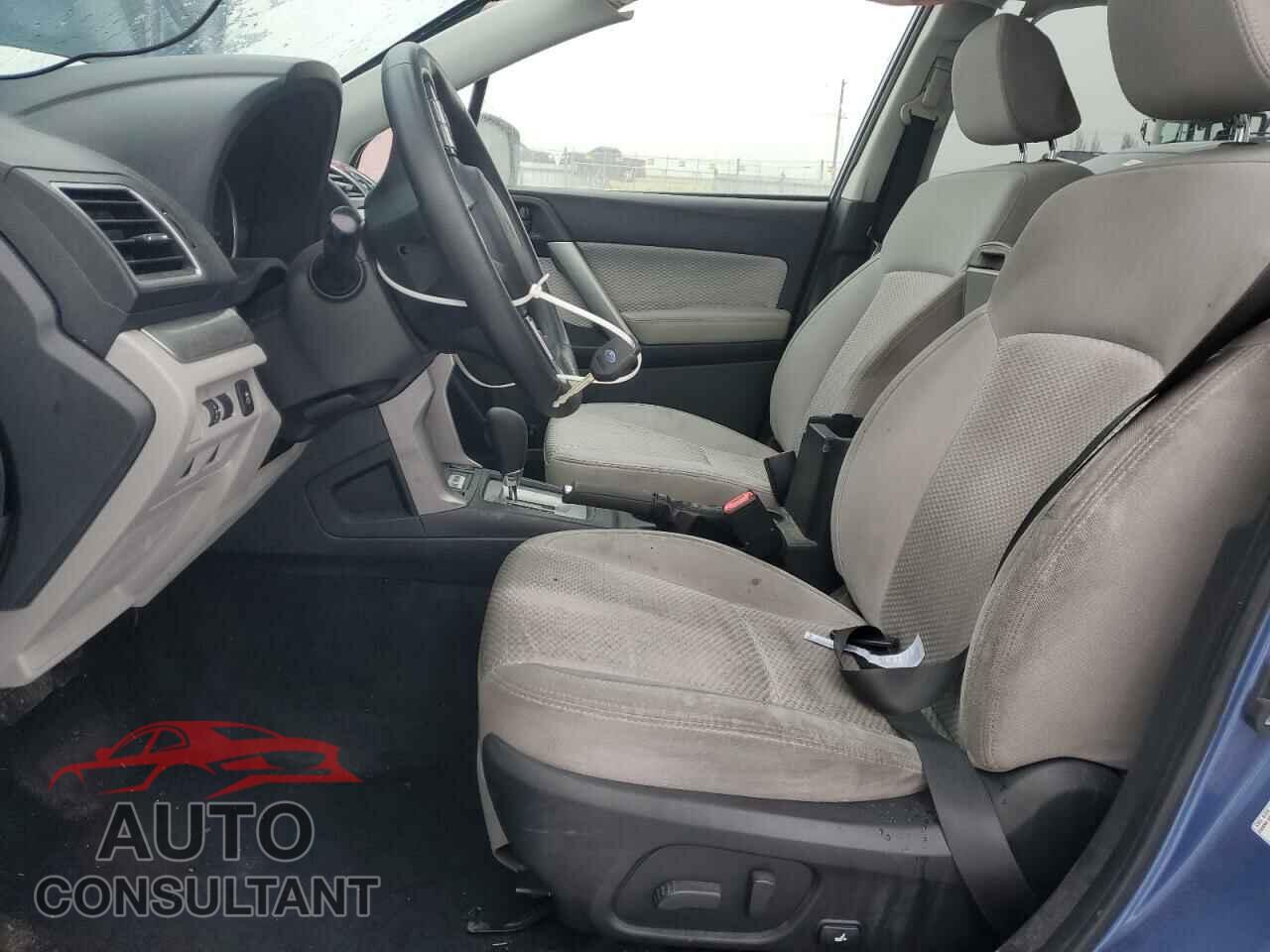 SUBARU FORESTER 2017 - JF2SJAEC4HH545552