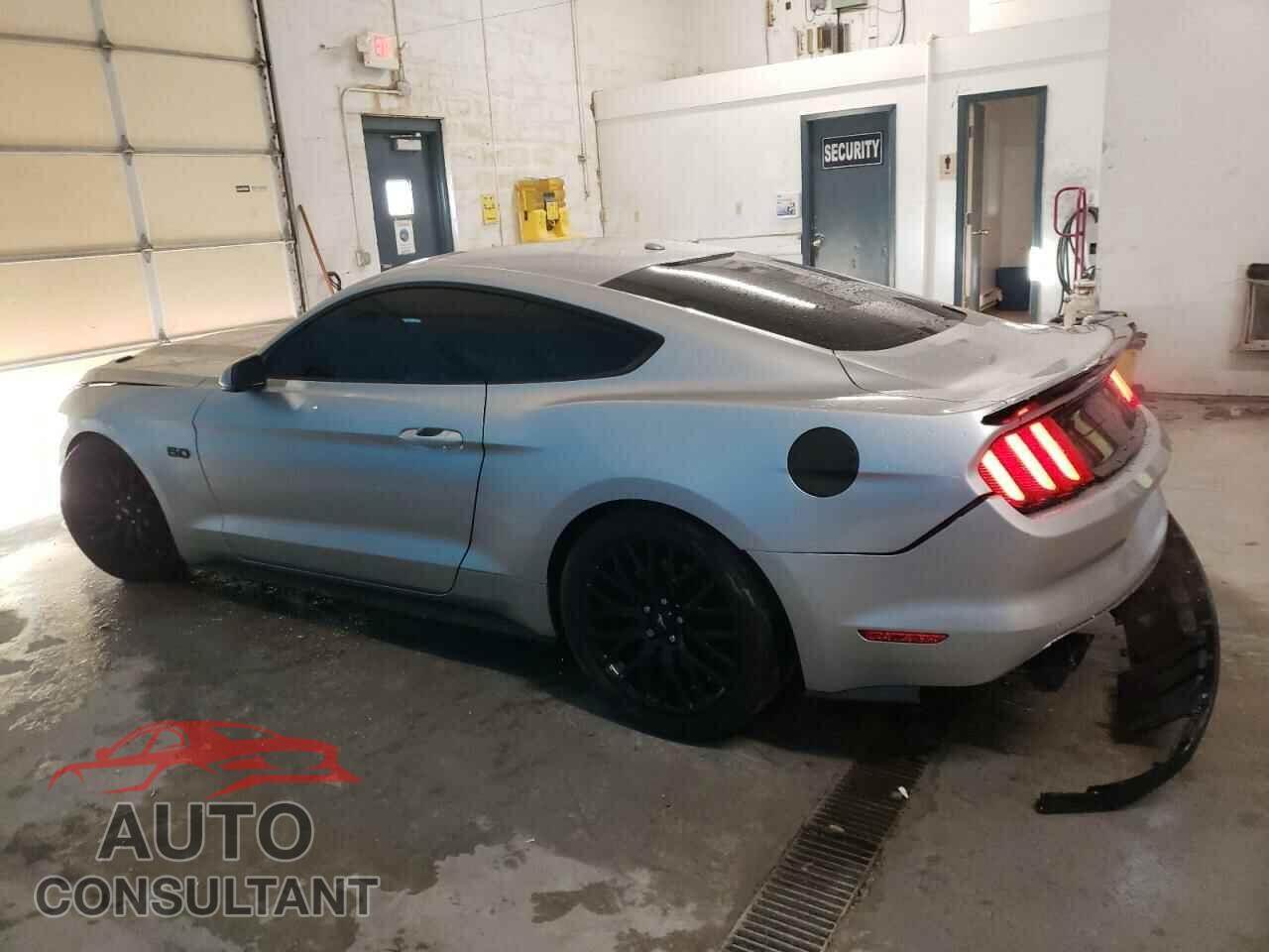 FORD MUSTANG 2017 - 1FA6P8CF1H5228064