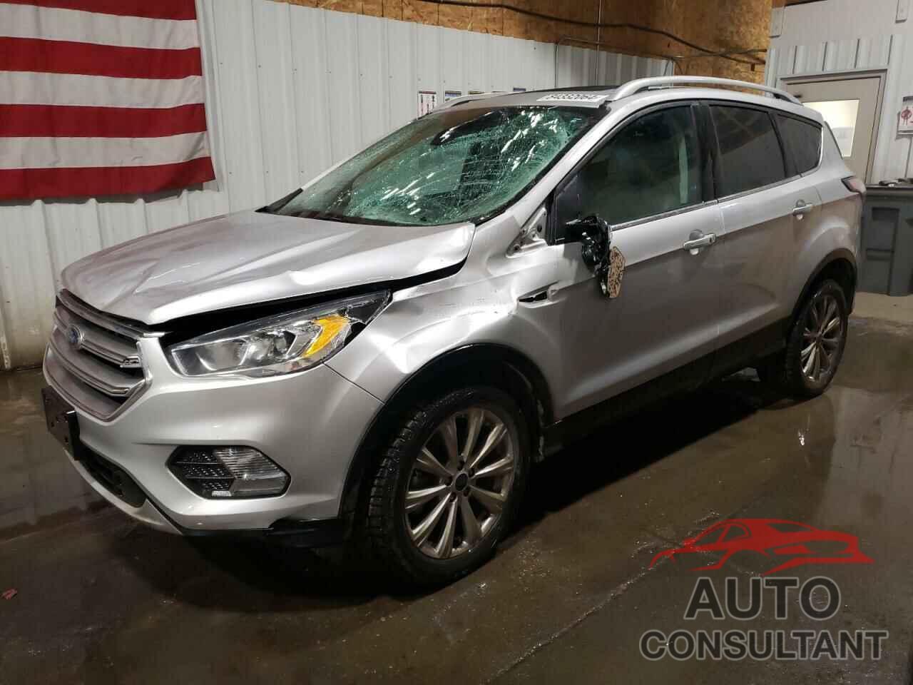 FORD ESCAPE 2017 - 1FMCU9J94HUB53886