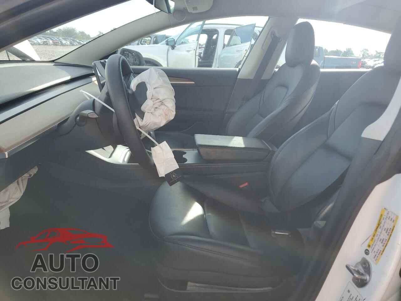 TESLA MODEL 3 2021 - 5YJ3E1EA3MF985777