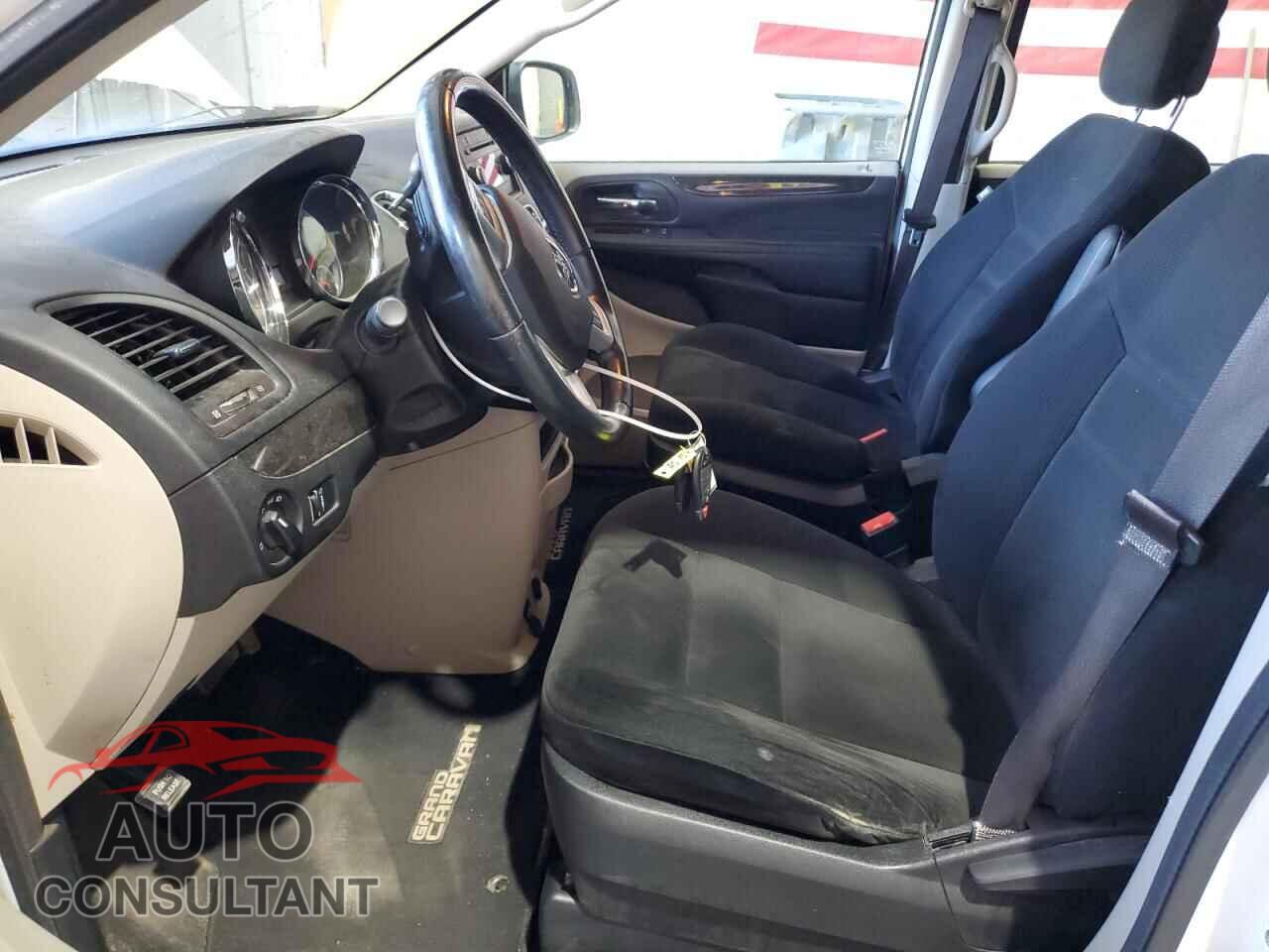 DODGE CARAVAN 2015 - 2C4RDGBG0FR713784