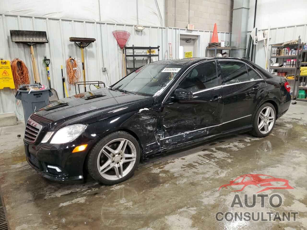 MERCEDES-BENZ E-CLASS 2011 - WDDHF8HB1BA399977
