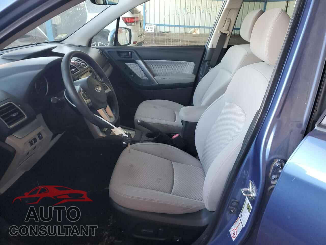 SUBARU FORESTER 2018 - JF2SJAEC2JH457685