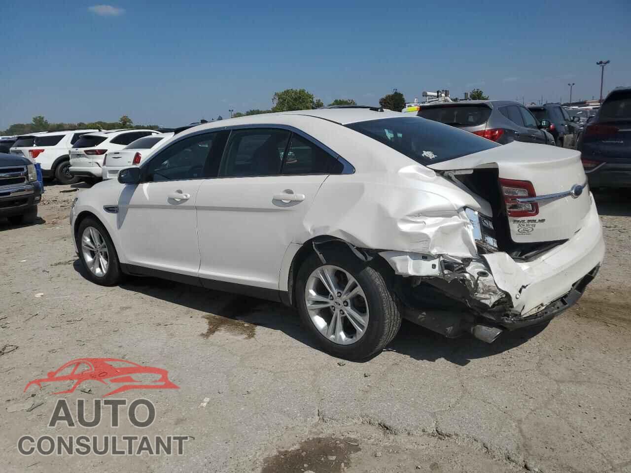 FORD TAURUS 2013 - 1FAHP2E88DG164169
