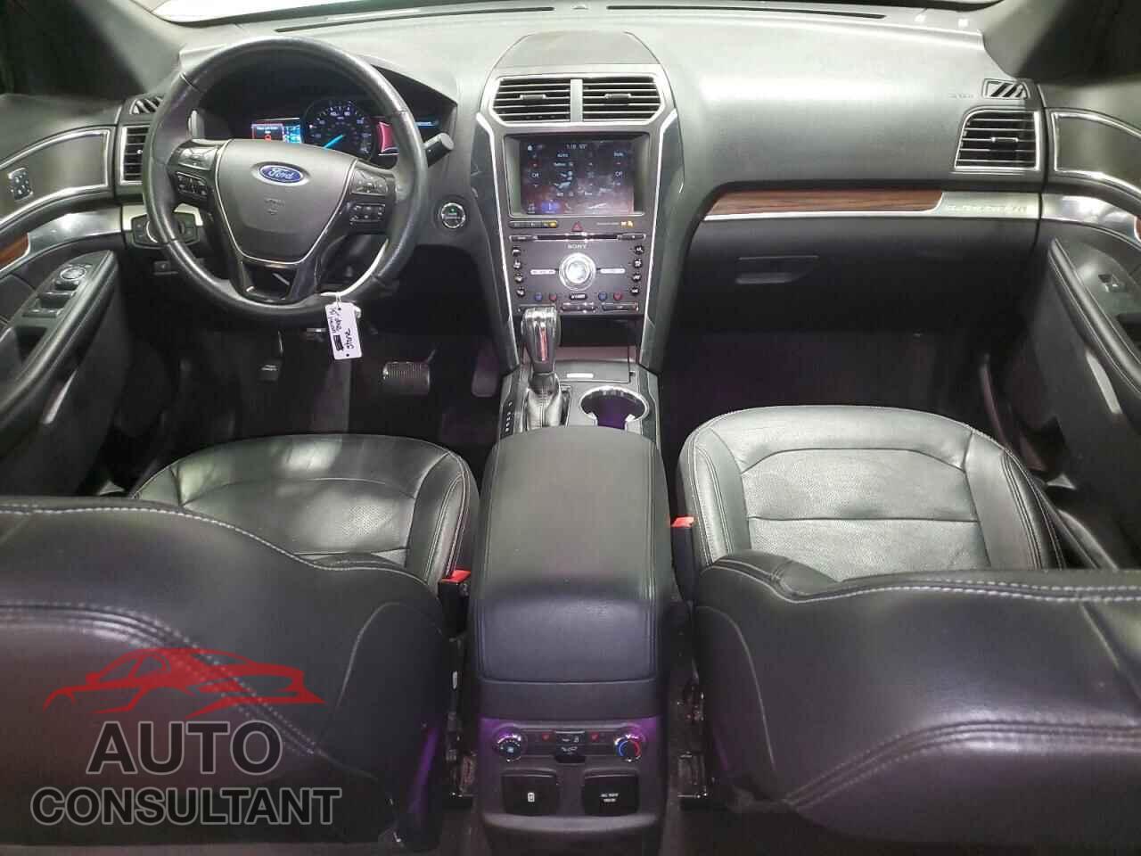 FORD EXPLORER 2018 - 1FM5K8F8XJGB65358