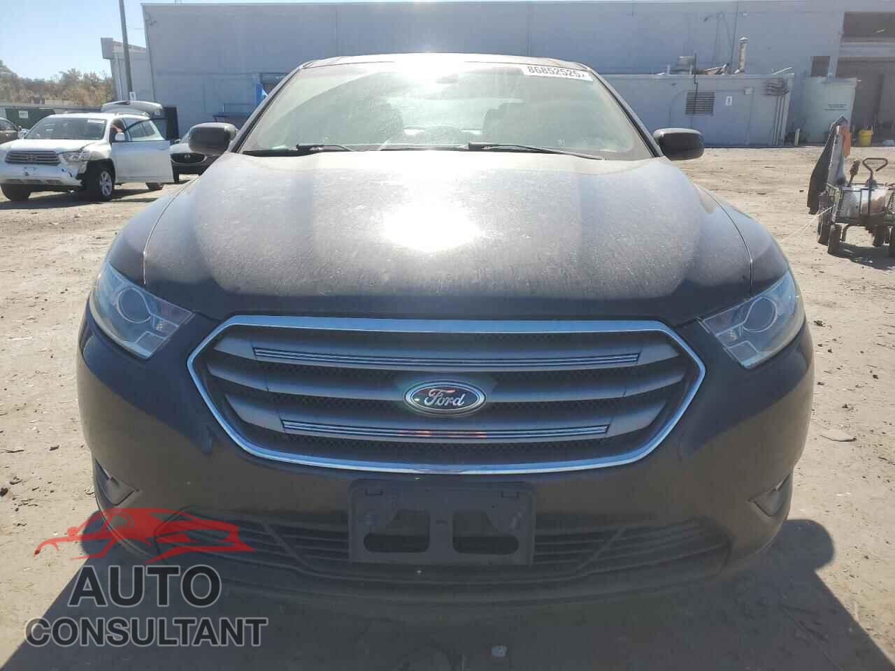FORD TAURUS 2013 - 1FAHP2E81DG173988