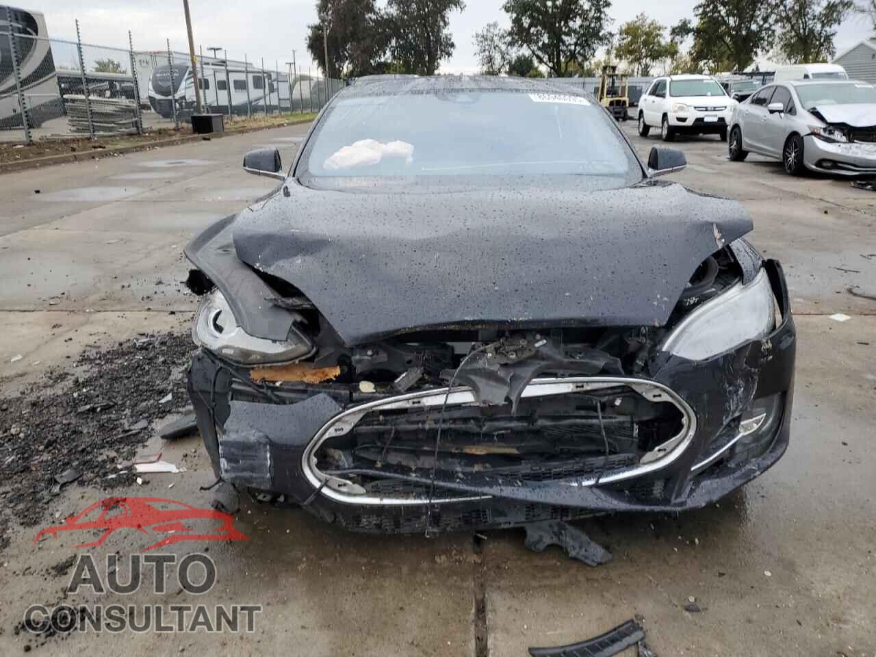 TESLA MODEL S 2016 - 5YJSA1E45GF136269