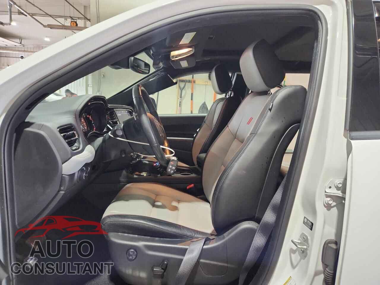 DODGE DURANGO 2023 - 1C4SDJCT4PC674587