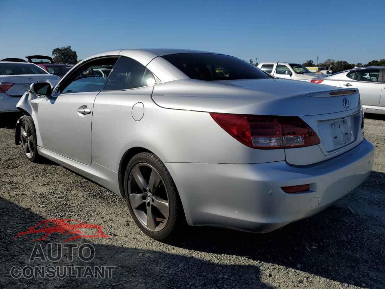 LEXUS IS 2011 - JTHFF2C28B2520647