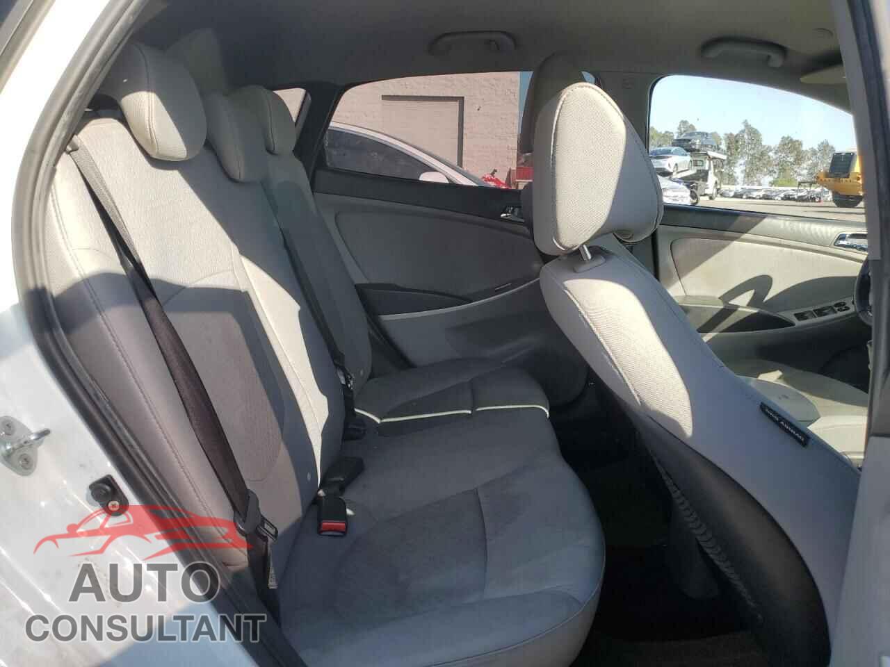 HYUNDAI ACCENT 2012 - KMHCU5AE4CU021984