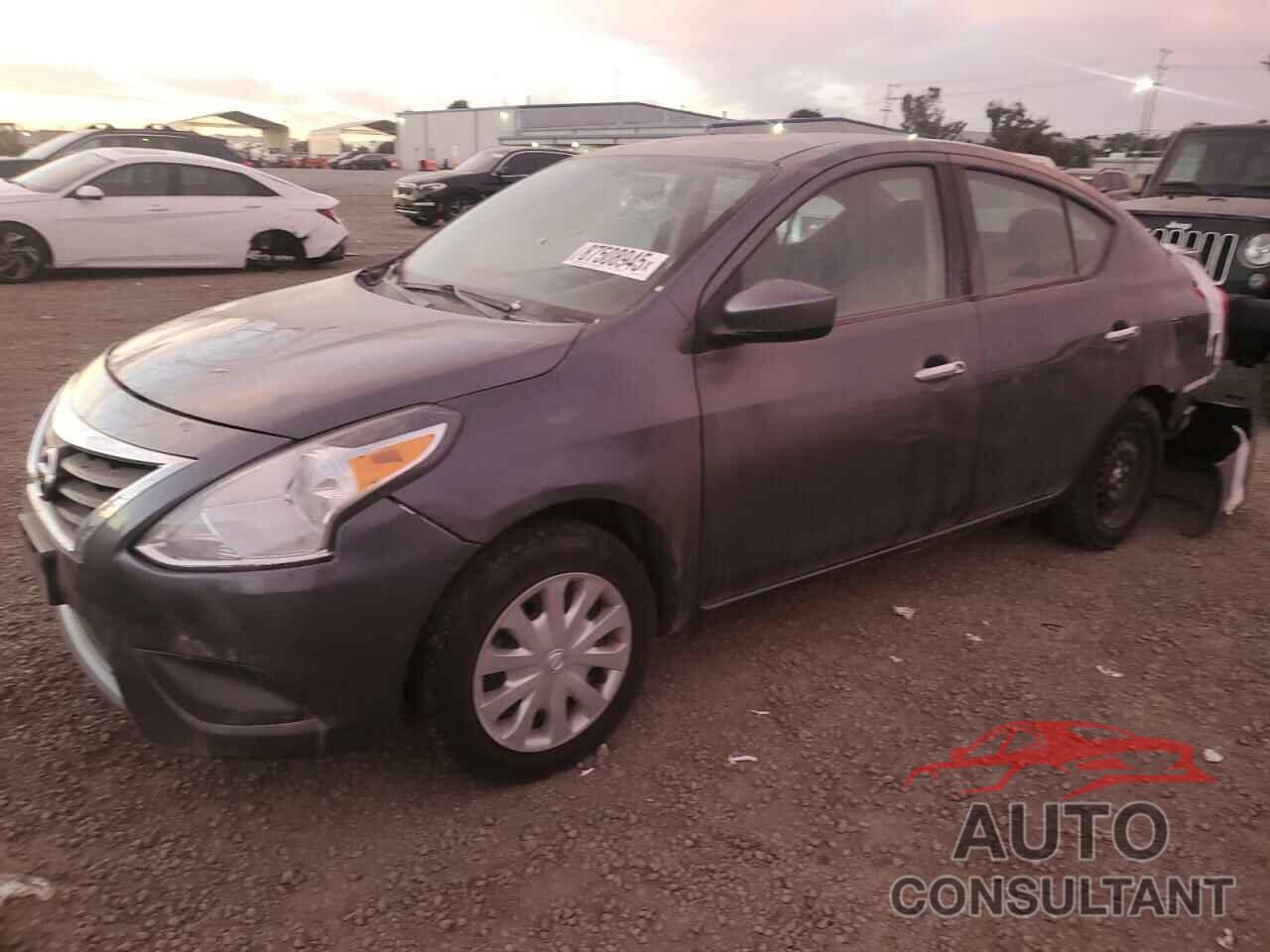 NISSAN VERSA 2018 - 3N1CN7AP9JL872171