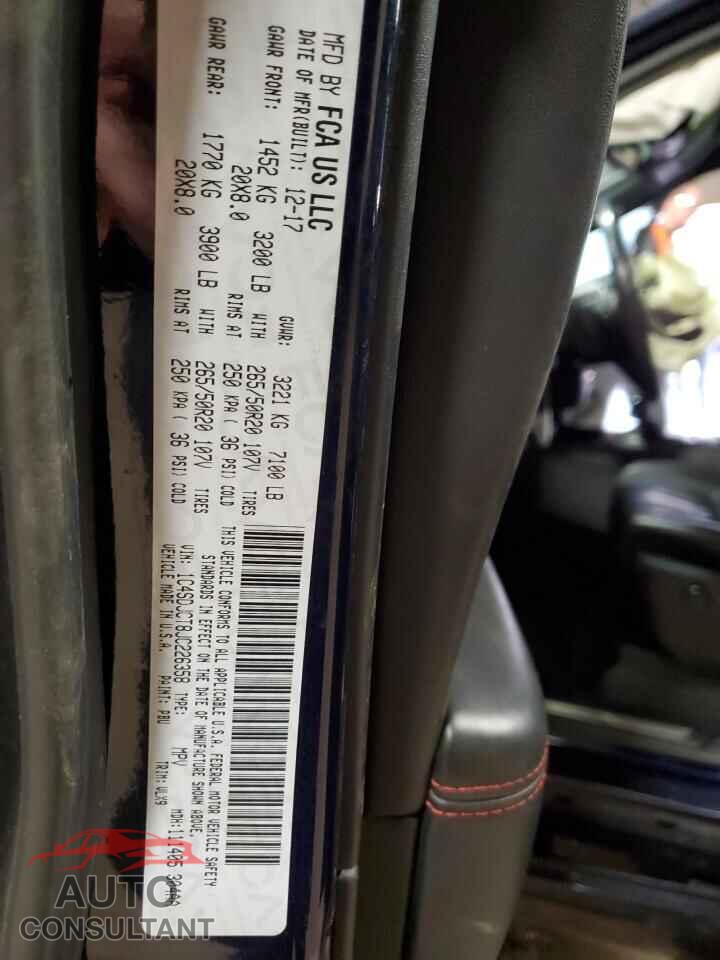 DODGE DURANGO 2018 - 1C4SDJCT8JC226358