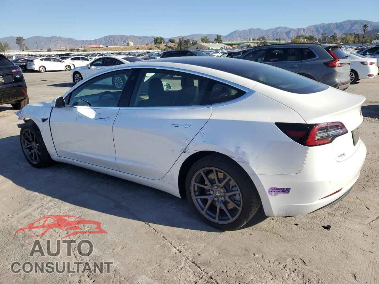TESLA MODEL 3 2018 - 5YJ3E1EA0JF162400