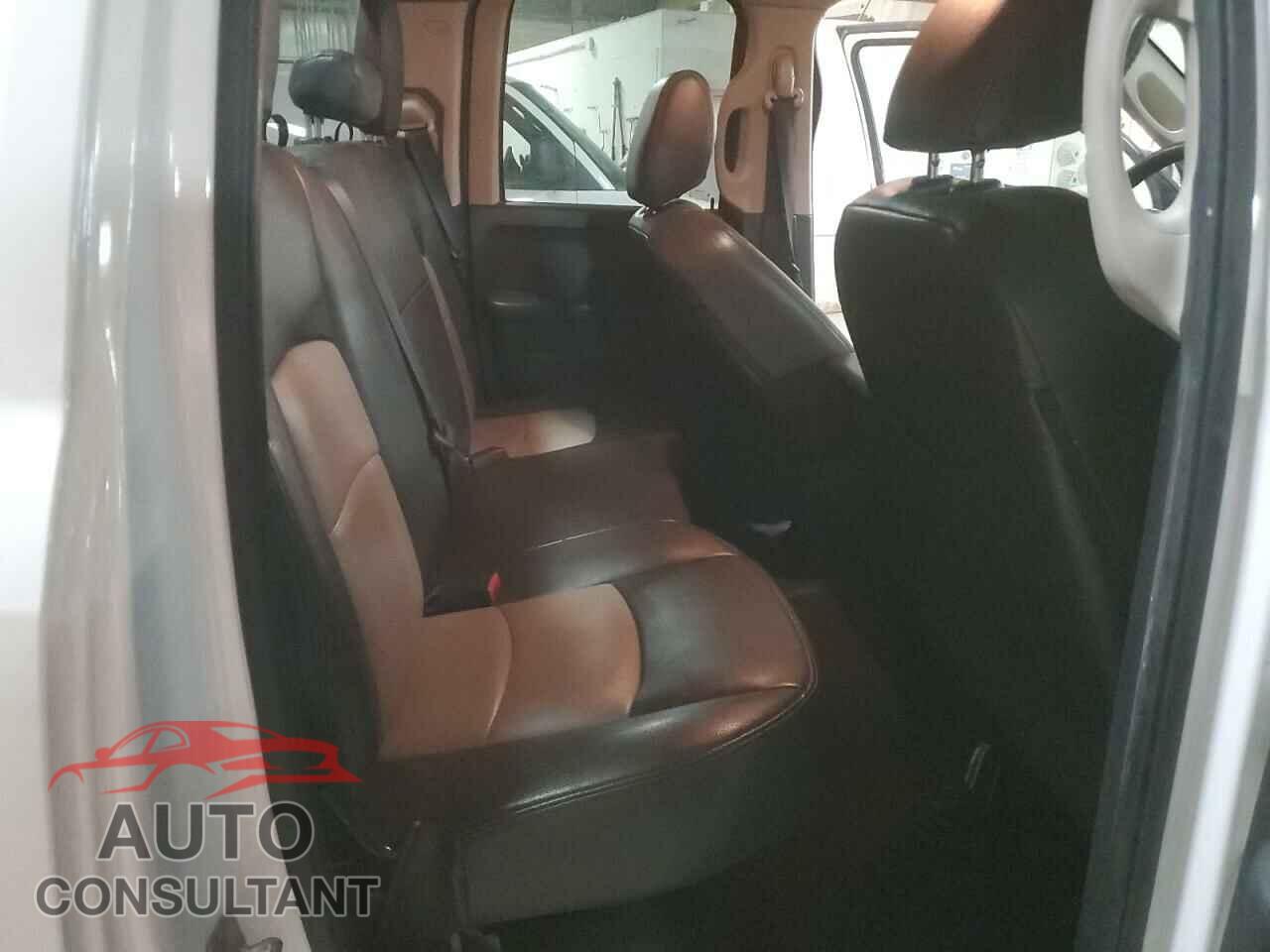 DODGE RAM 1500 2012 - 1C6RD7FT3CS311394