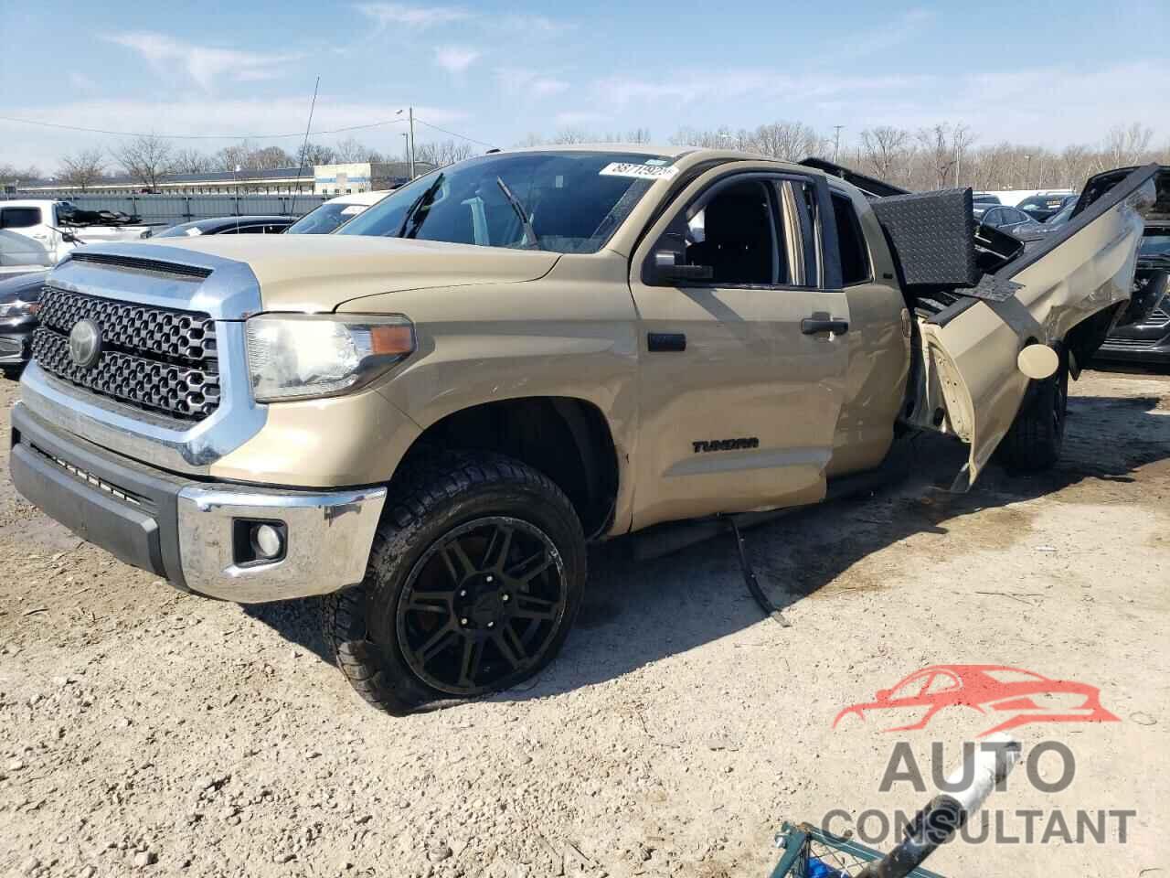 TOYOTA TUNDRA 2019 - 5TFUW5F11KX852235