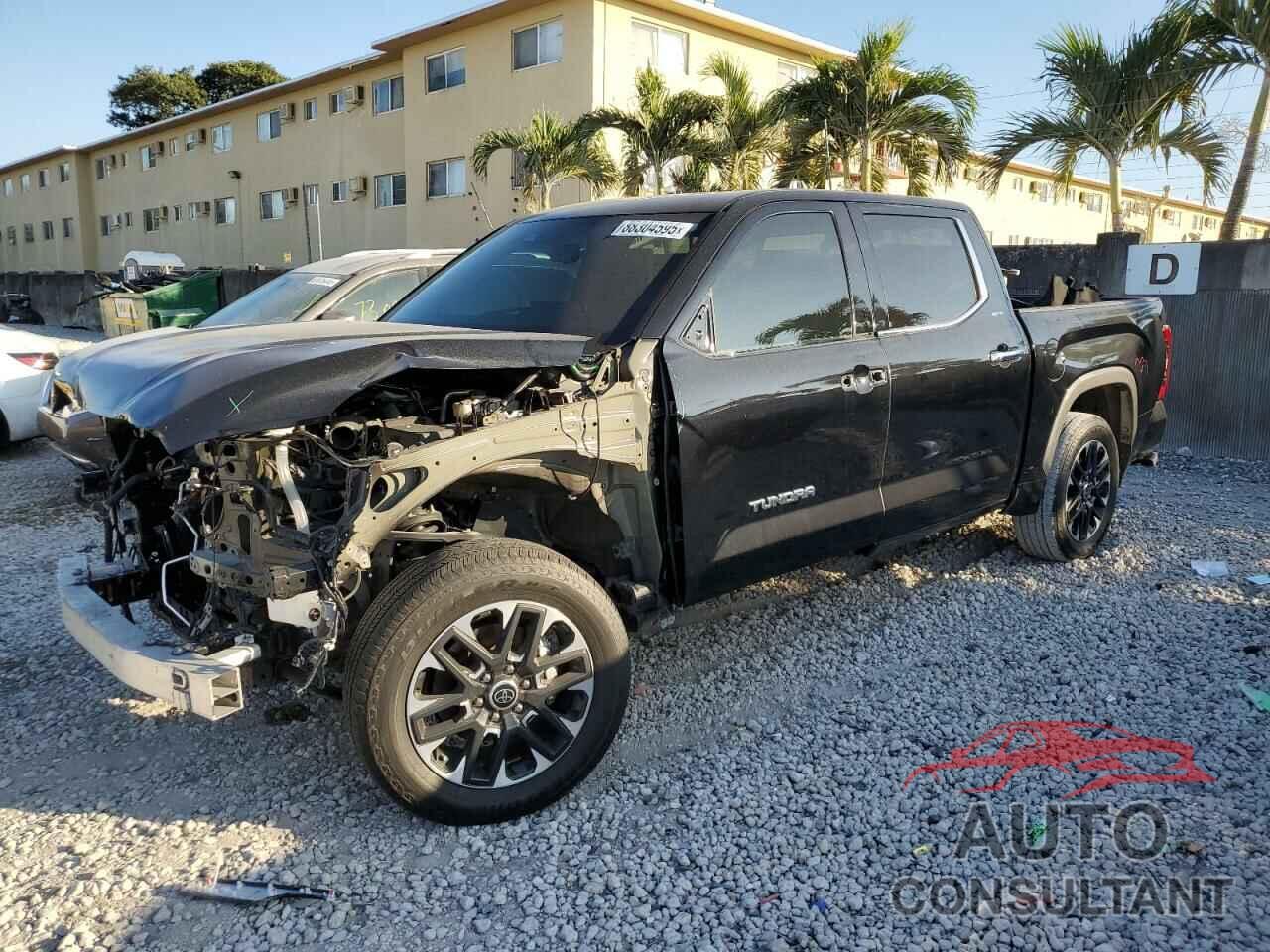 TOYOTA TUNDRA 2023 - 5TFJA5AB5PX029283