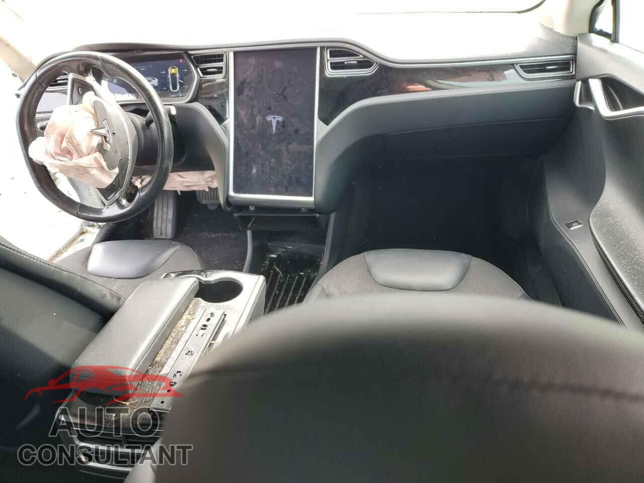 TESLA MODEL S 2015 - 5YJSA1S27FF089182