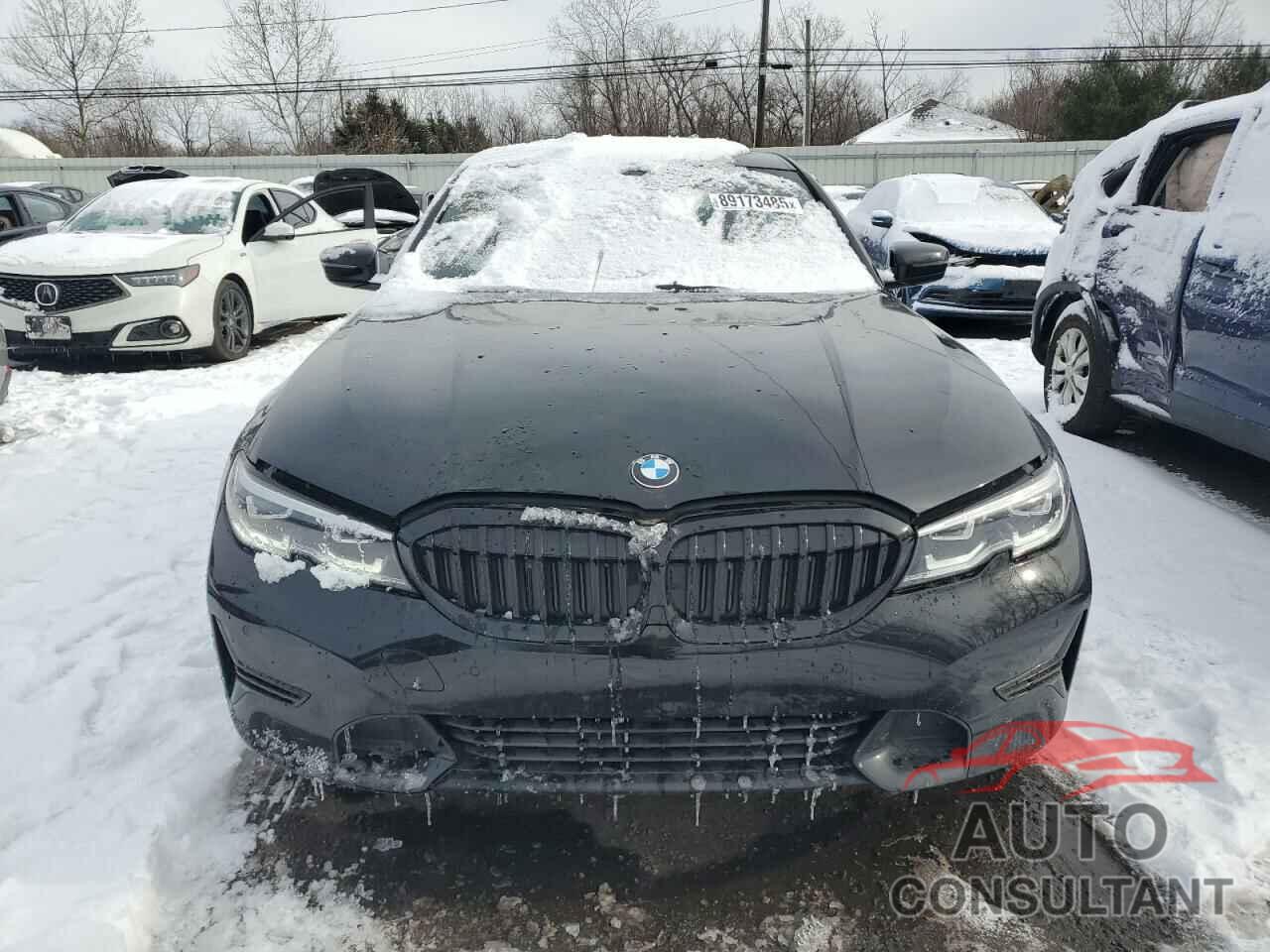 BMW 3 SERIES 2022 - 3MW5R7J00N8C48925