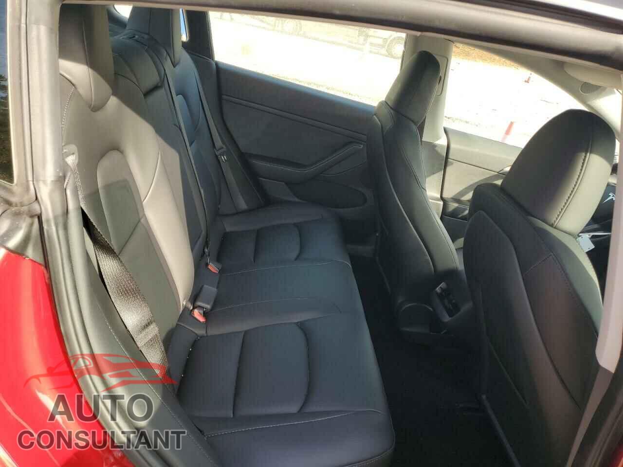 TESLA MODEL 3 2023 - 5YJ3E1EA7PF615498