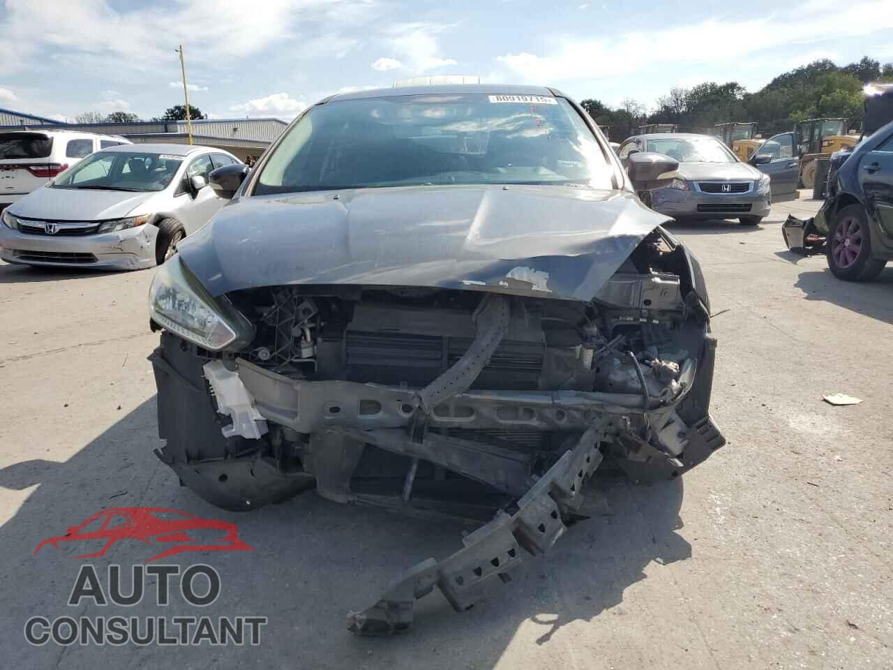 FORD FOCUS 2017 - 1FADP3F2XHL244830