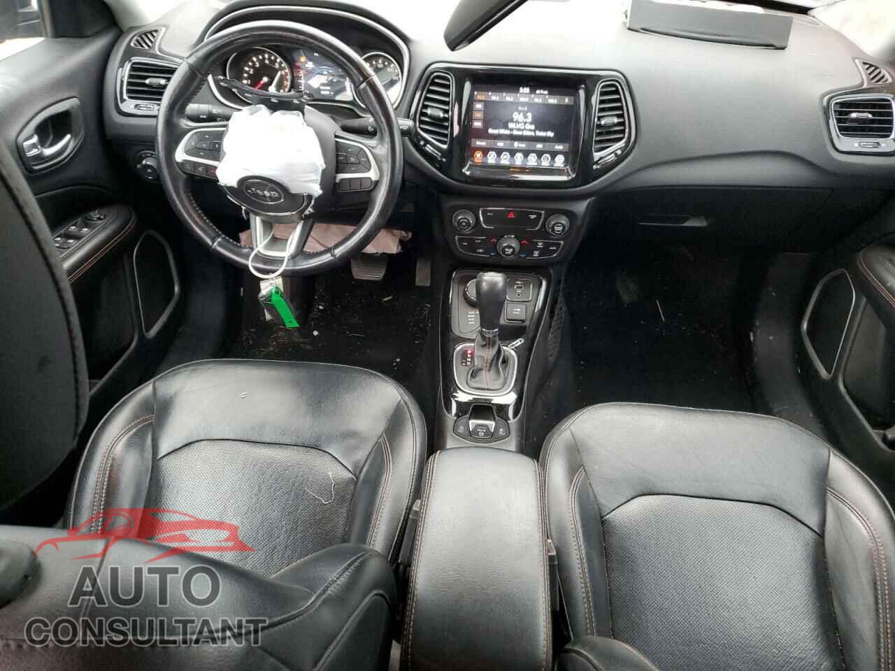 JEEP COMPASS 2019 - 3C4NJDCB7KT791236