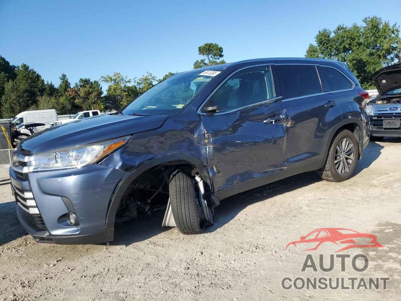 TOYOTA HIGHLANDER 2019 - 5TDJZRFH1KS947026