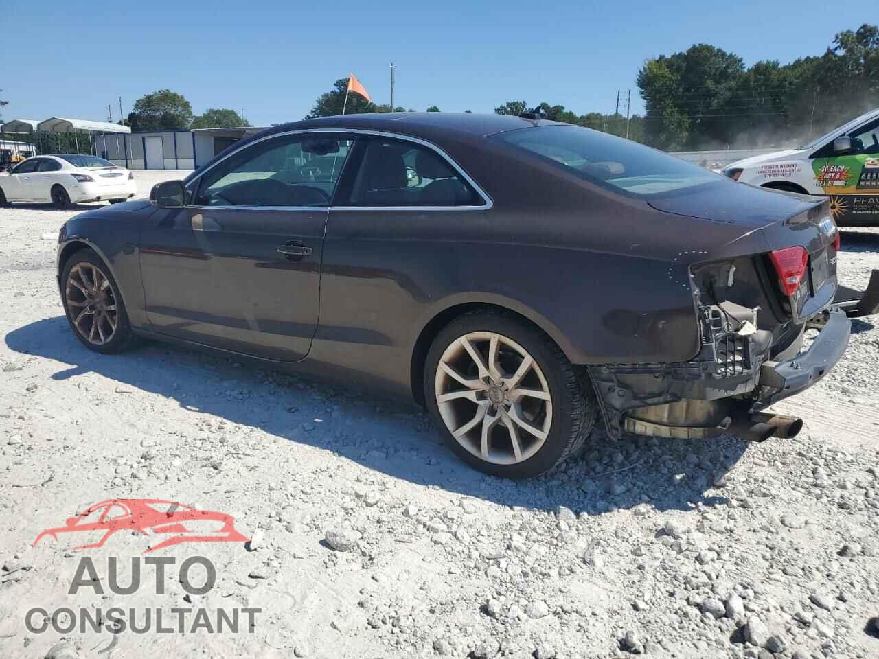 AUDI A5 2012 - WAUVFAFR4CA004340