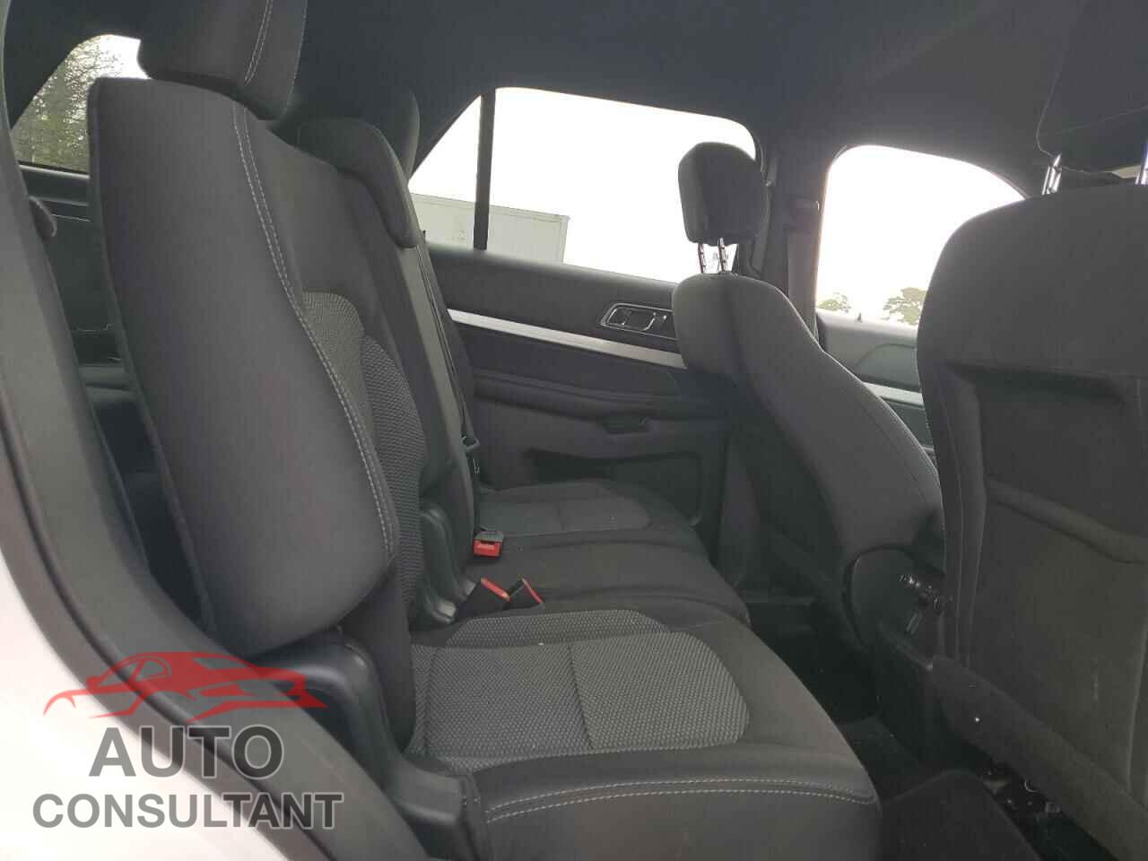 FORD EXPLORER 2017 - 1FM5K8D88HGE20036