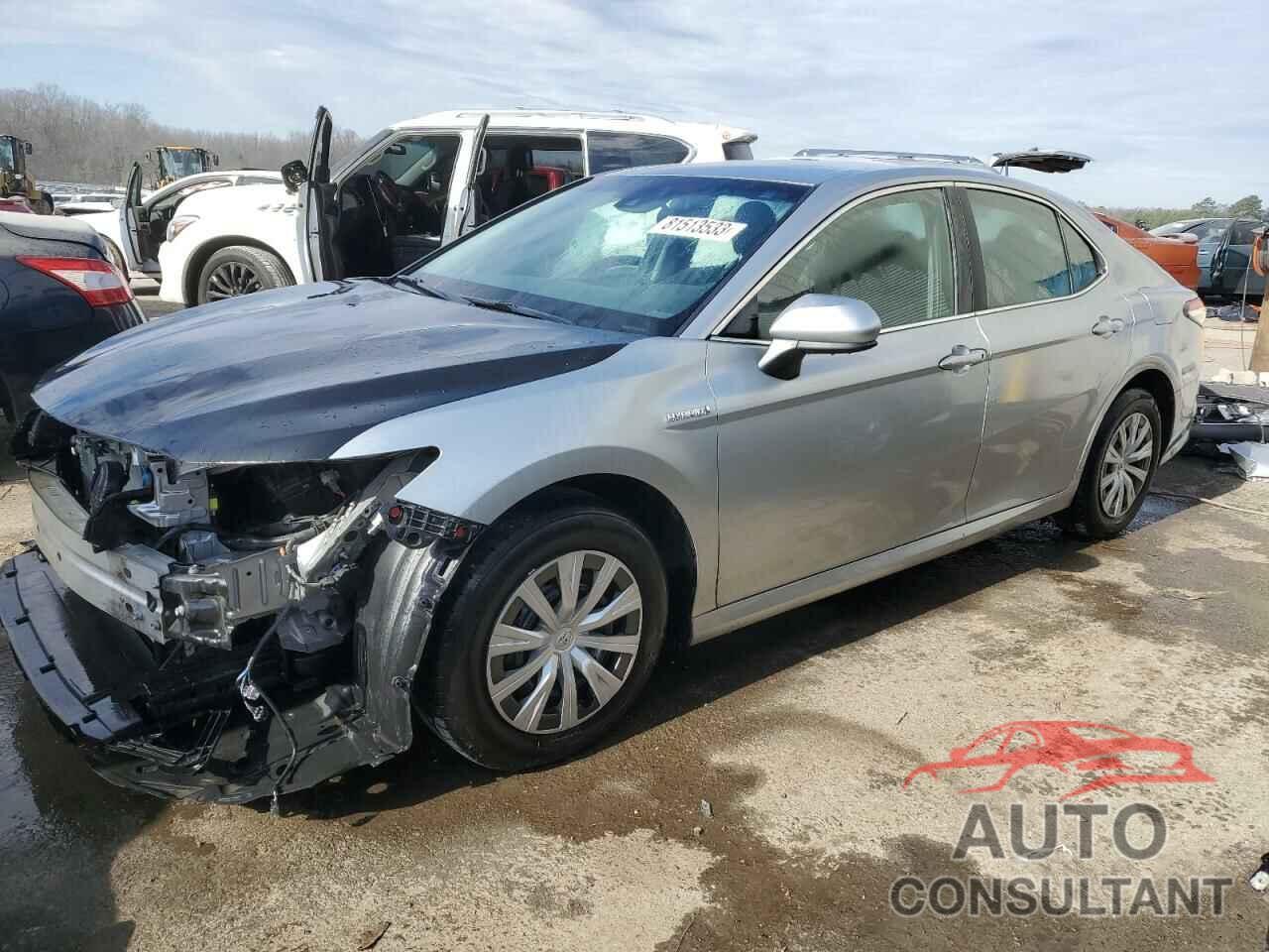 TOYOTA CAMRY 2018 - 4T1B31HK2JU504552