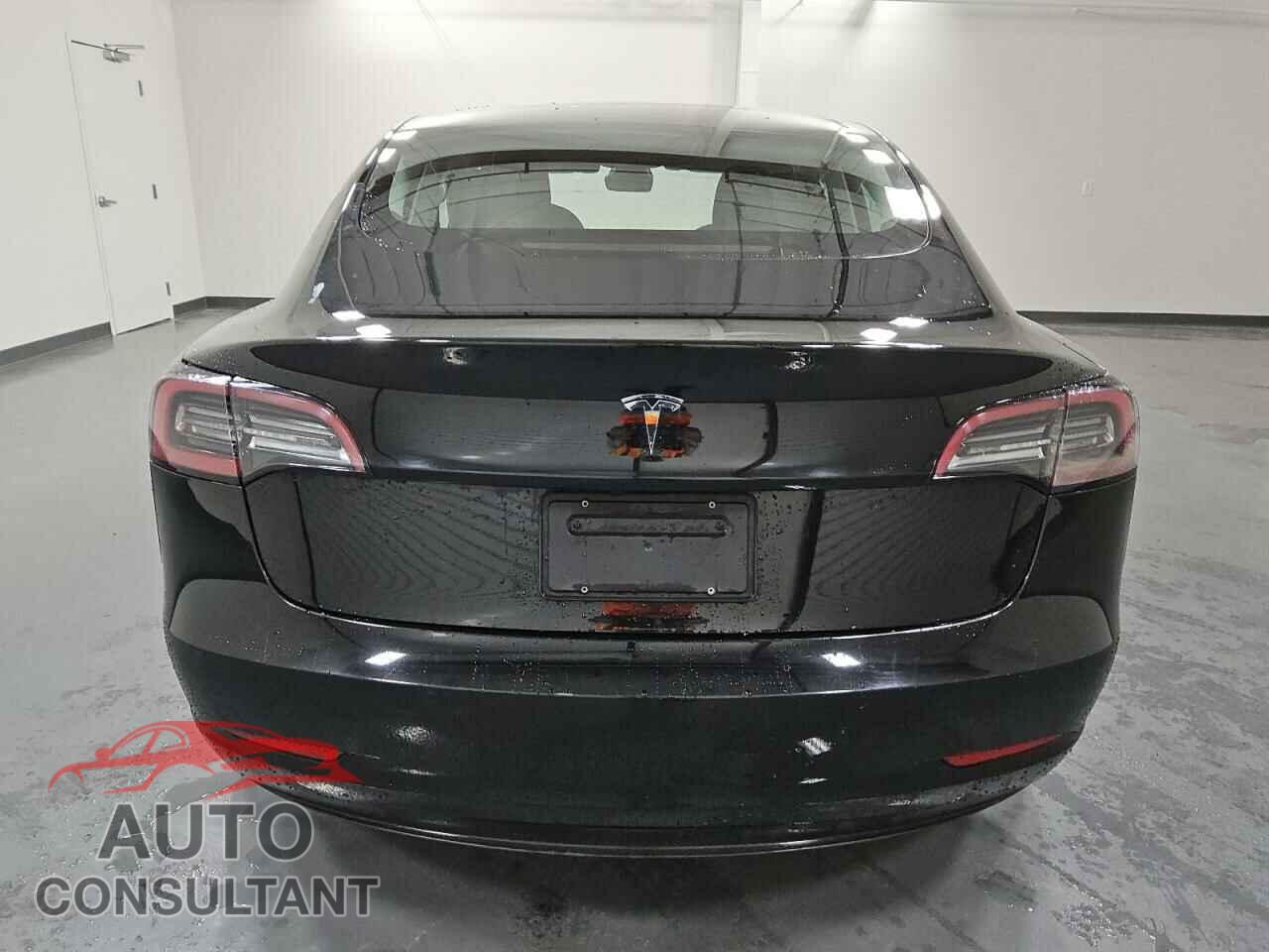 TESLA MODEL 3 2022 - 5YJ3E1EA2NF289512