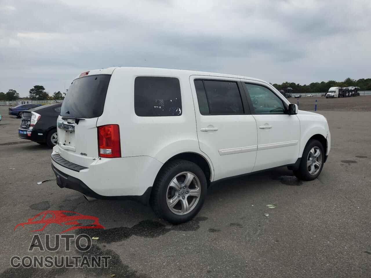 HONDA PILOT 2015 - 5FNYF4H73FB069057