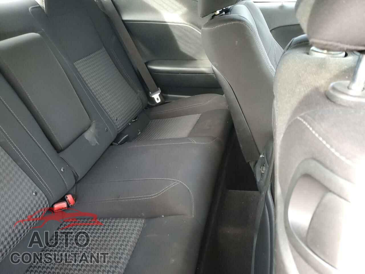 DODGE CHALLENGER 2015 - 2C3CDZAT9FH707654