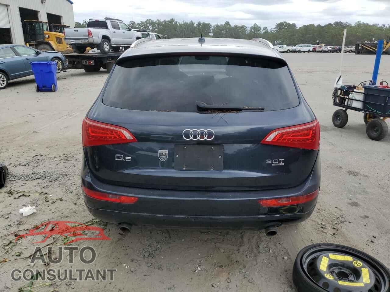 AUDI Q5 2012 - WA1LFAFP2CA093327