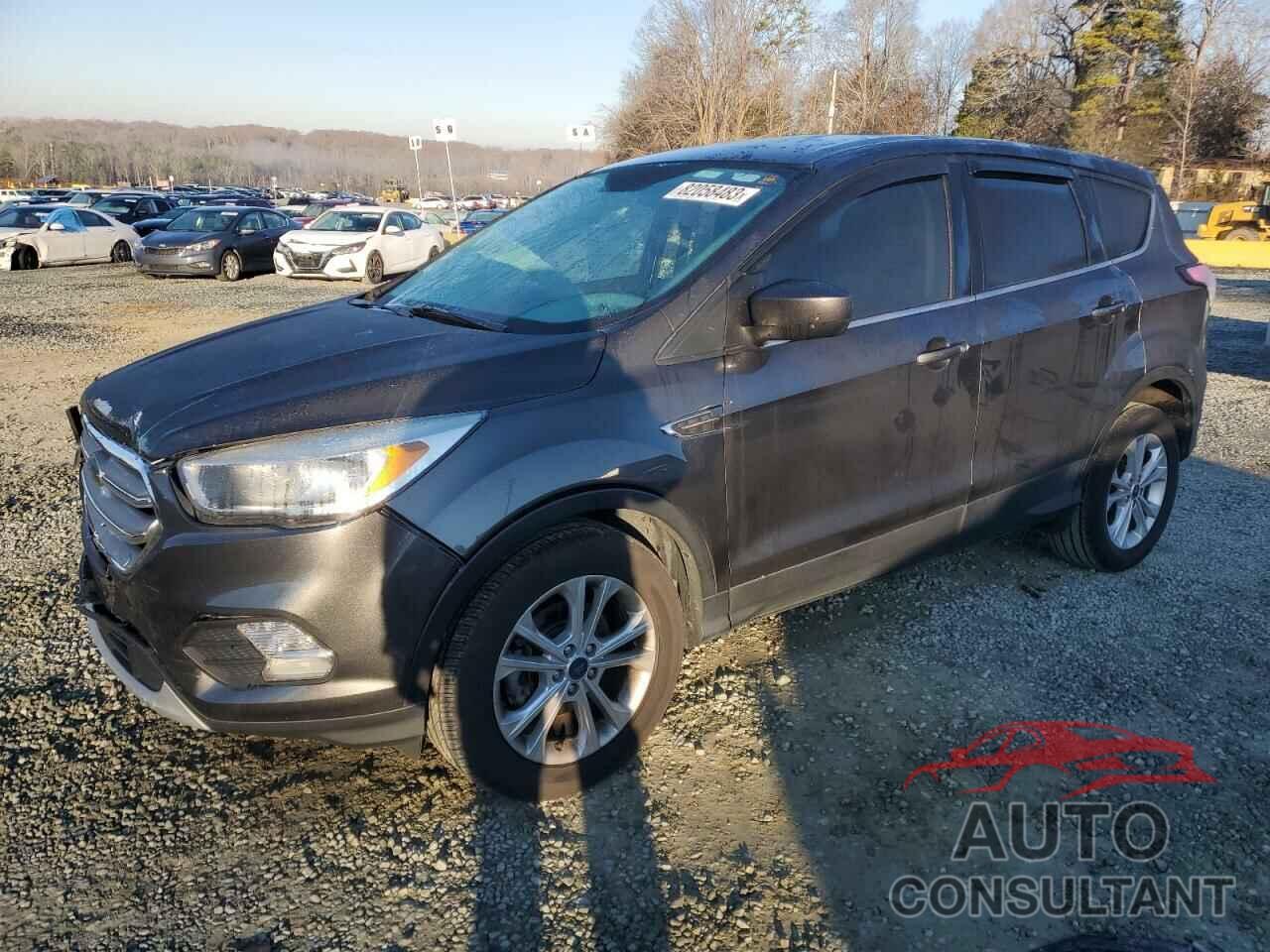 FORD ESCAPE 2017 - 1FMCU0GDXHUD82998