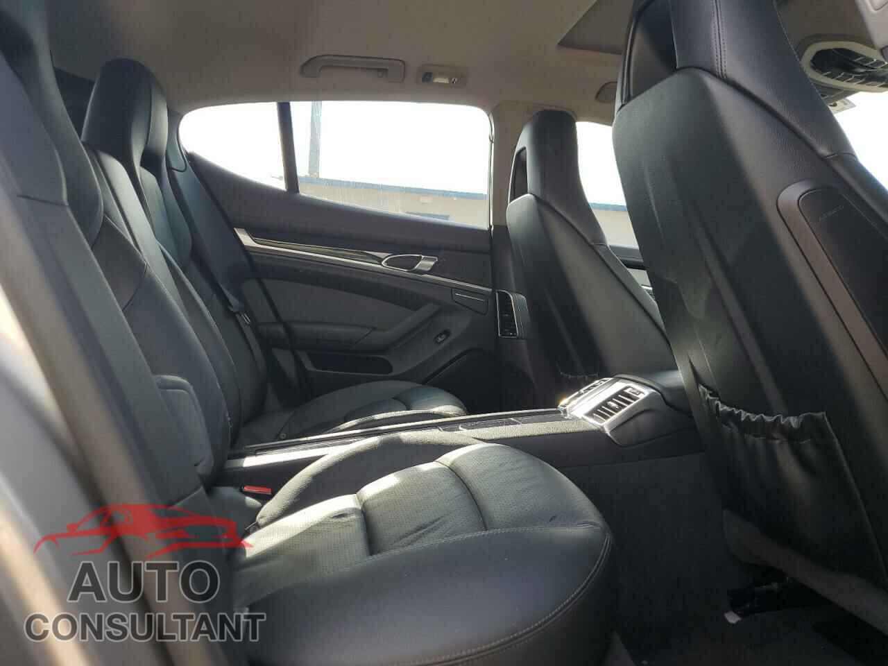 PORSCHE PANAMERA 2012 - WP0AA2A7XCL071606