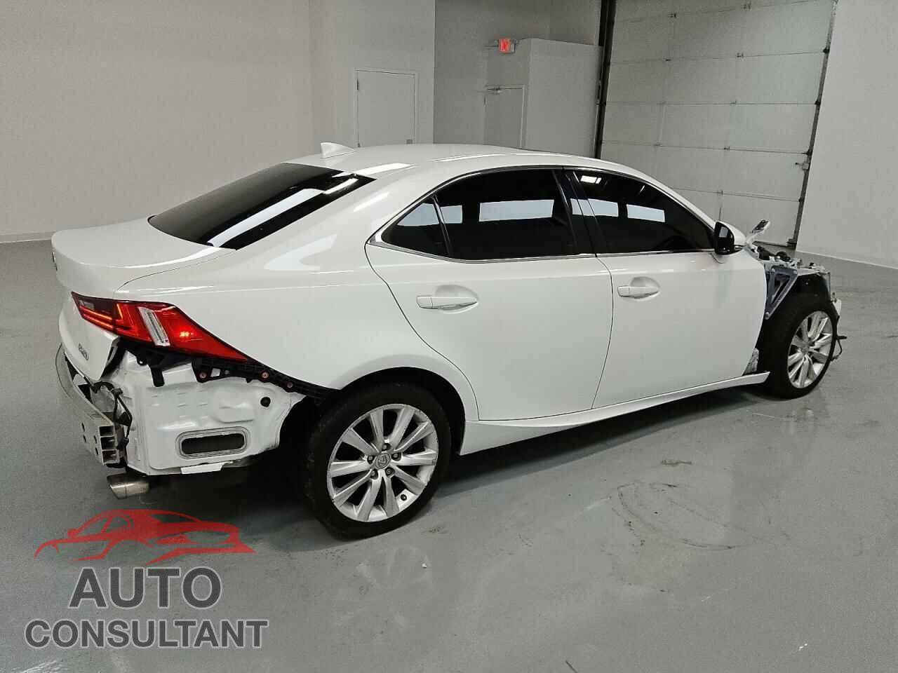 LEXUS IS 2015 - JTHBF1D22F5061675