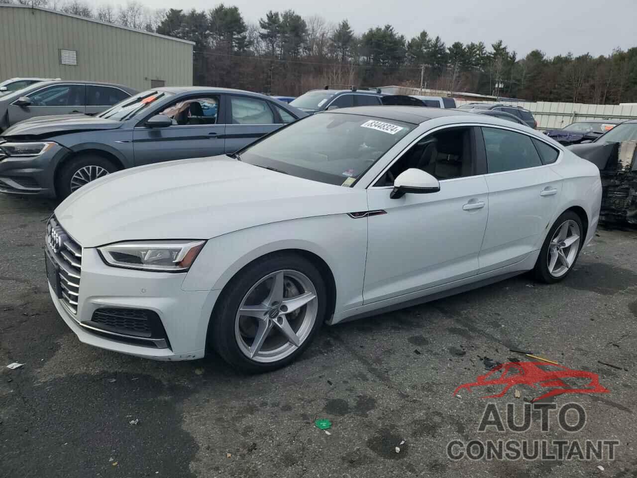 AUDI A5 2018 - WAUENCF51JA009567