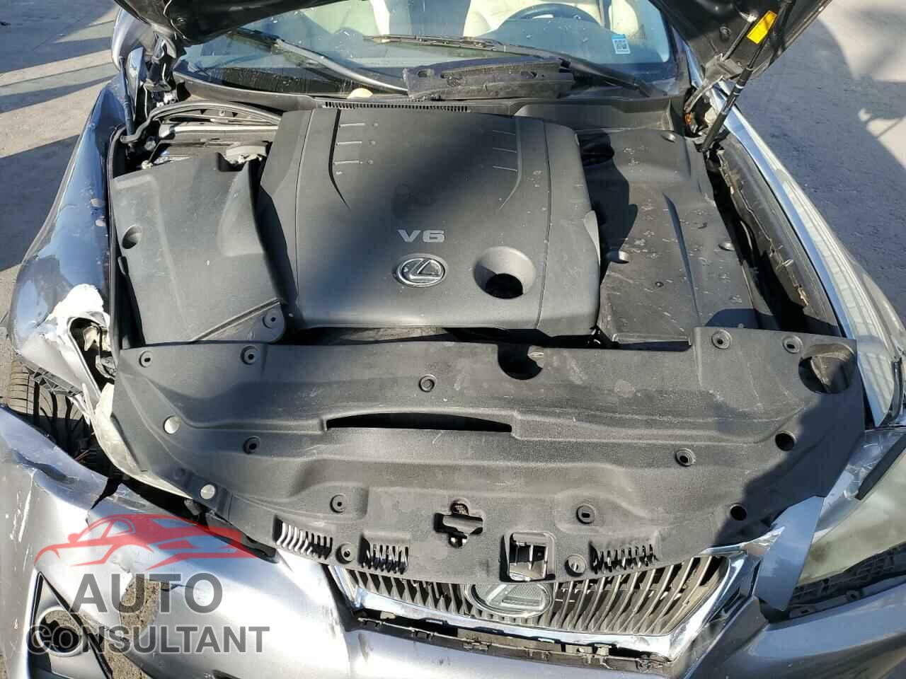 LEXUS IS 2012 - JTHBF5C26C5184643