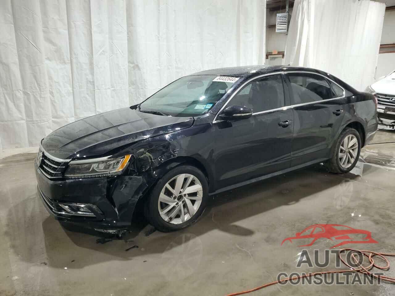 VOLKSWAGEN PASSAT 2018 - 1VWBA7A3XJC007431