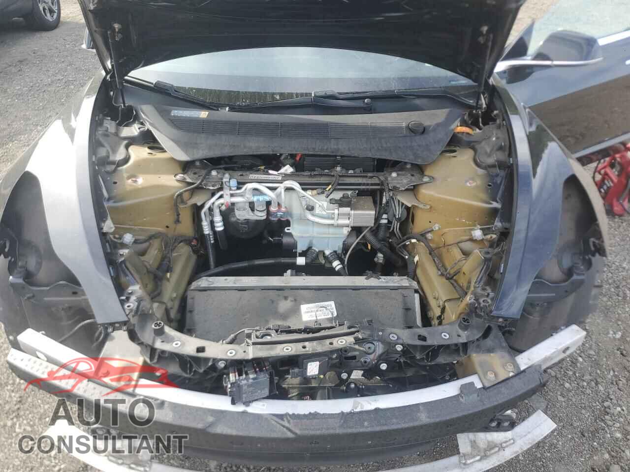 TESLA MODEL 3 2018 - 5YJ3E1EA5JF053592