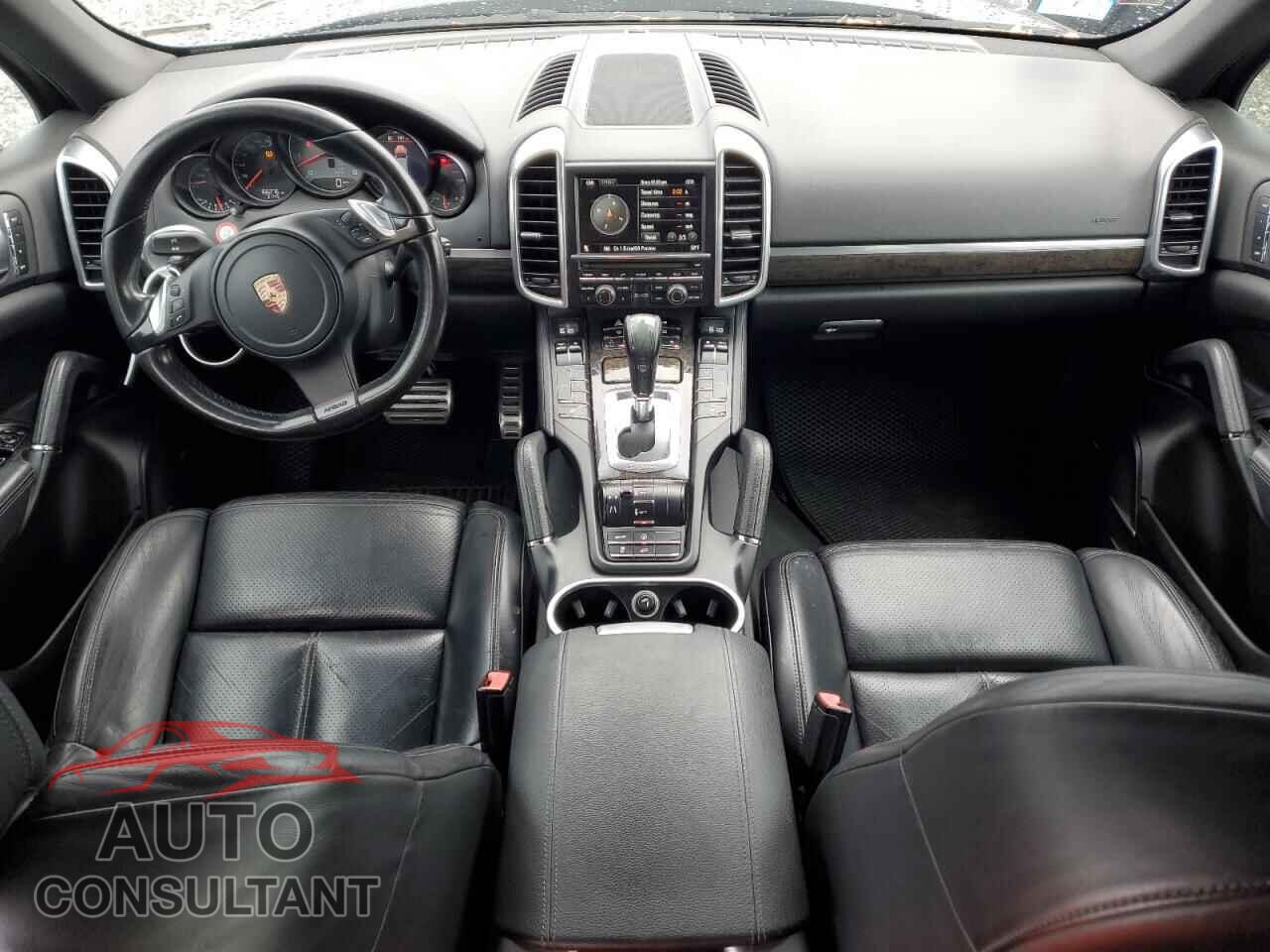 PORSCHE CAYENNE 2011 - WP1AB2A2XBLA55985
