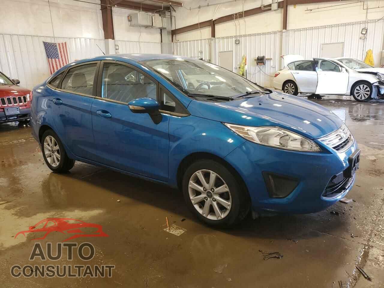 FORD FIESTA 2013 - 3FADP4BJ0DM132162